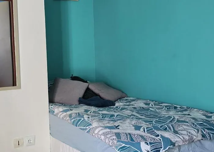 Studio de 12m² agréable calme proche CHU